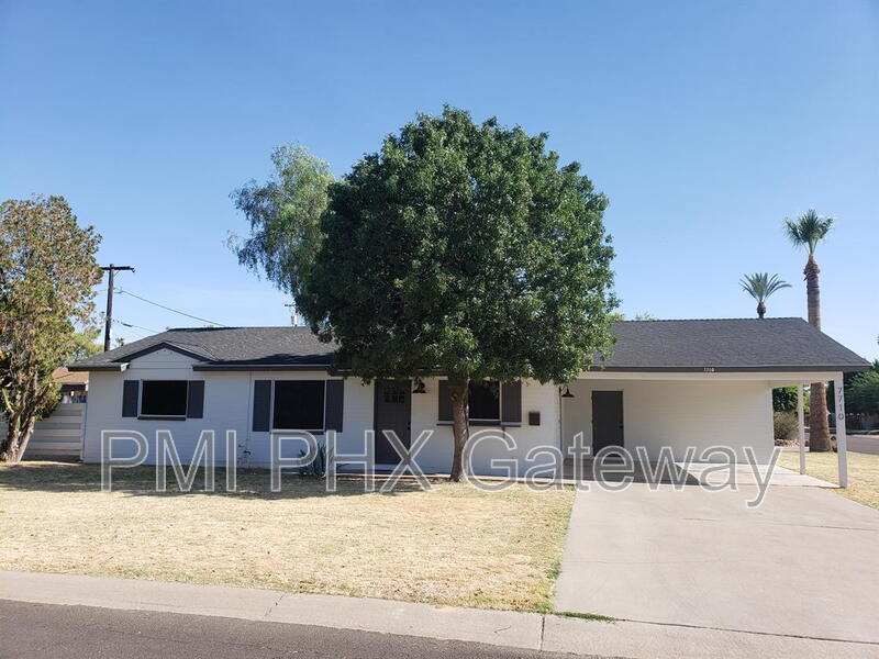 Scottsdale House: 7710 E. 6th St.