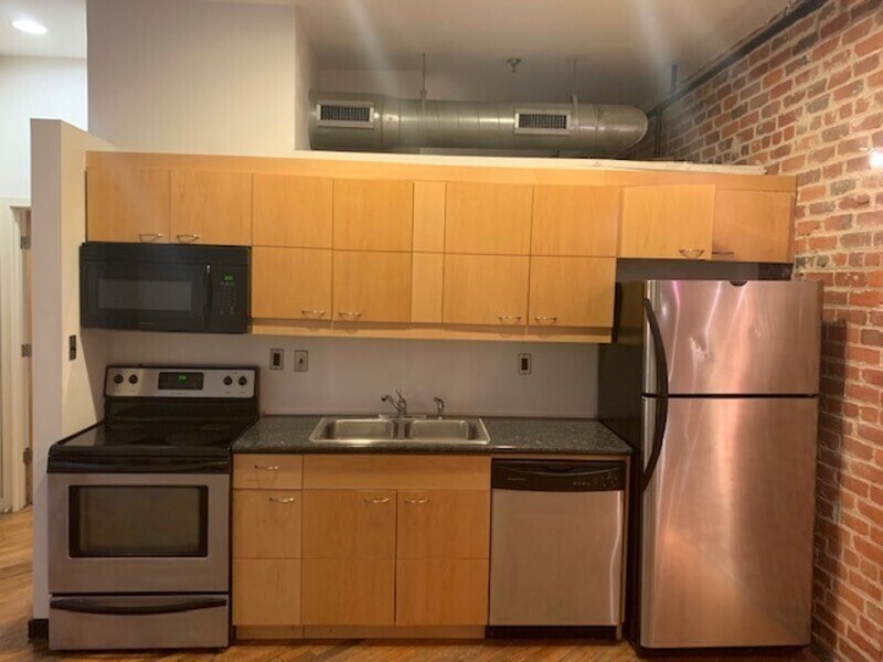 Richmond Condo: 1318 W Broad St.