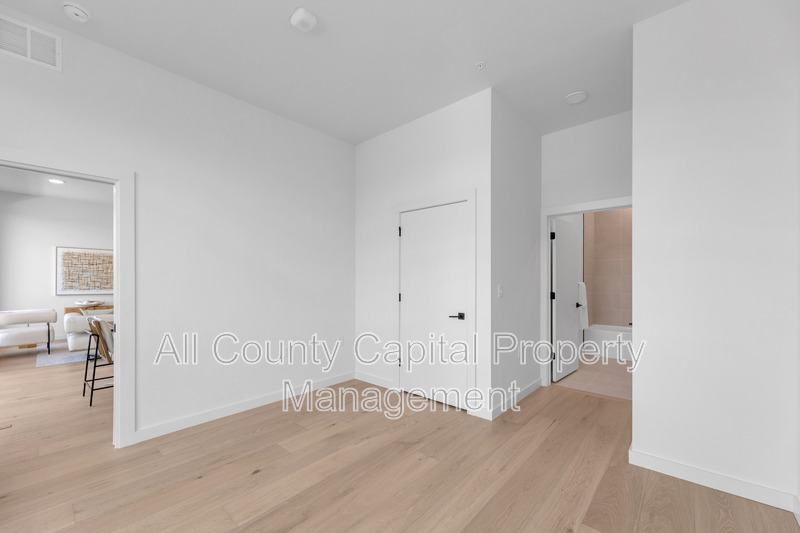 Main Rental Photo 9