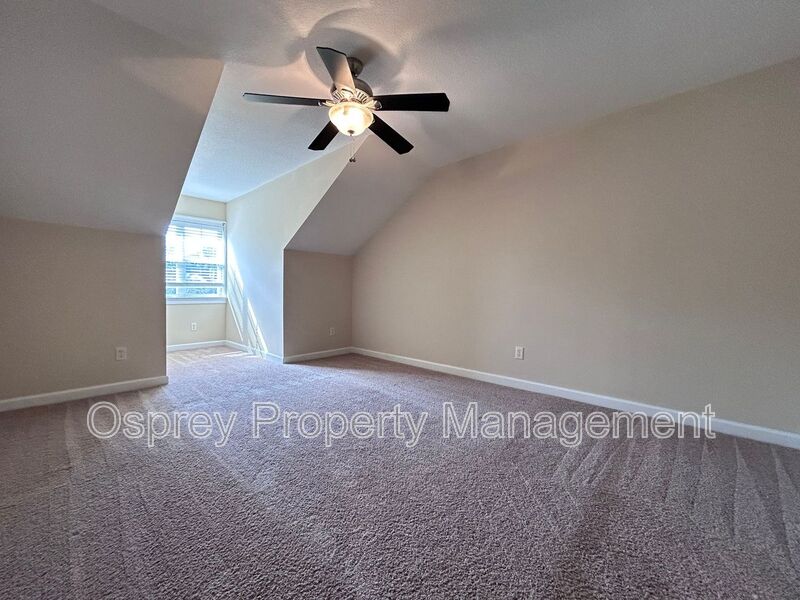 Charming 3-Bedroom Home in Prime VB Location! "ASK ABOUT OUR ZERO-DEPOSIT OPTION" - Photo 9