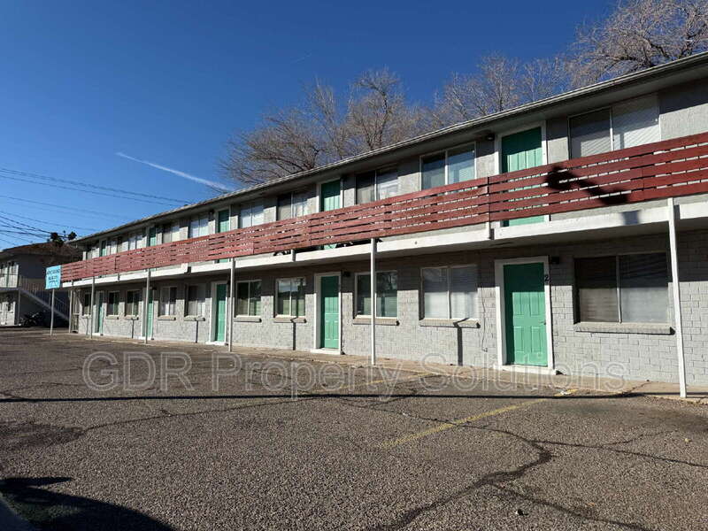 Albuquerque Condo: 1200 Coal Avenue Southwest