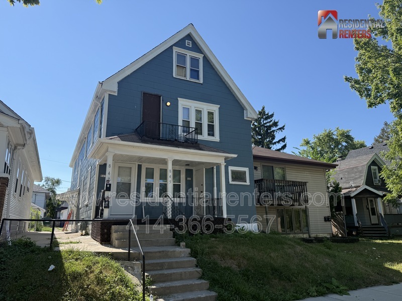 West Allis Condo: 845 S 75th Street