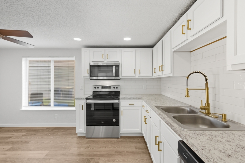 Jacksonville House: 8524 Dandy Avenue