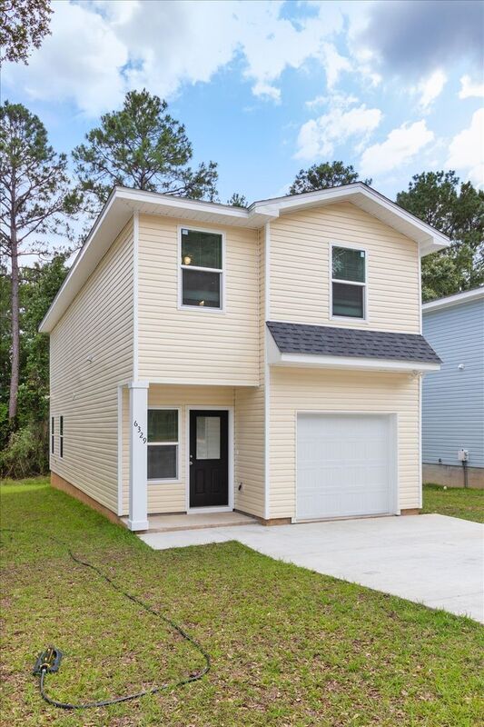 Milton Condo: 6329 Long St