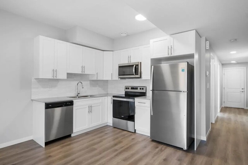 Spruce Grove House: BSMT 406 Pioneer Road
