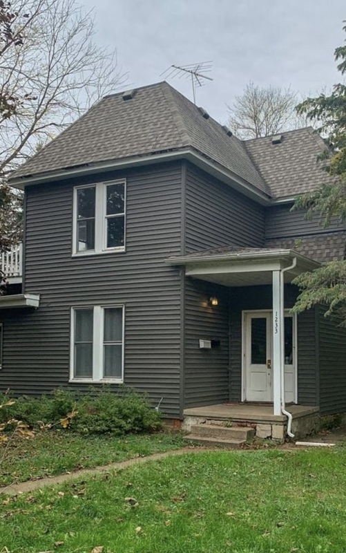 Hudson Condo: 1233 7th St