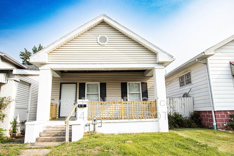 Evansville House: 1136 Jefferson Ave.