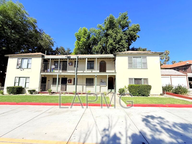 Pasadena House: 363 E. Washington Blvd.