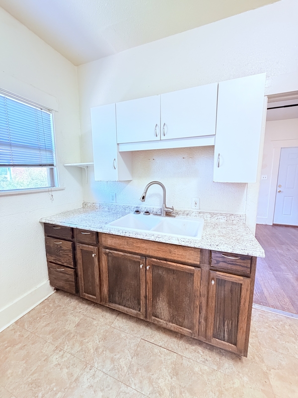 Tucson House: 722 East Drachman Street