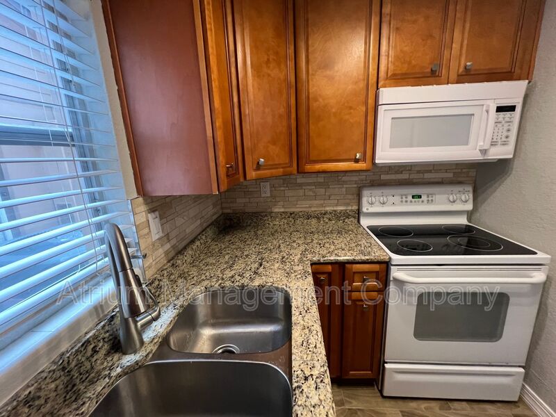 Casselberry Condo: 478 C Street