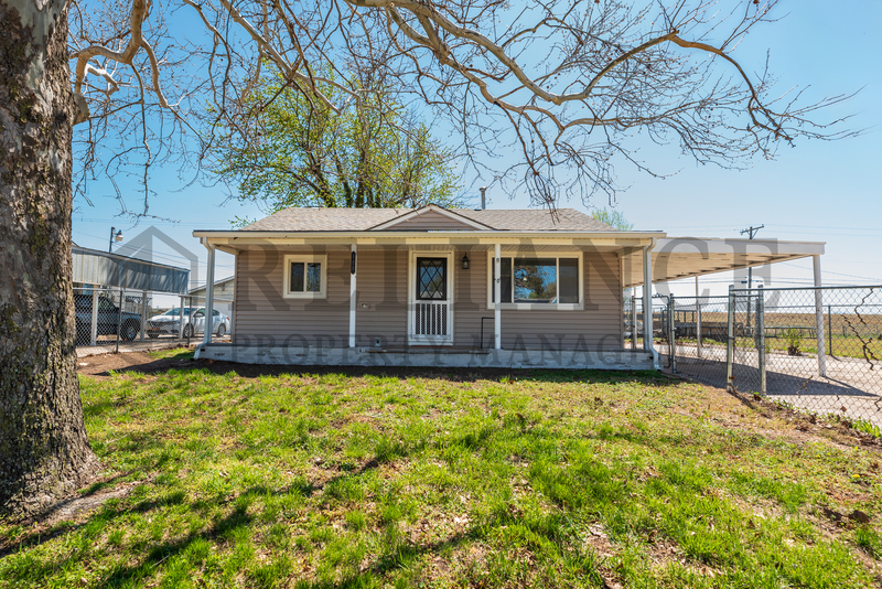 Haysville House: 125 Grover Avenue