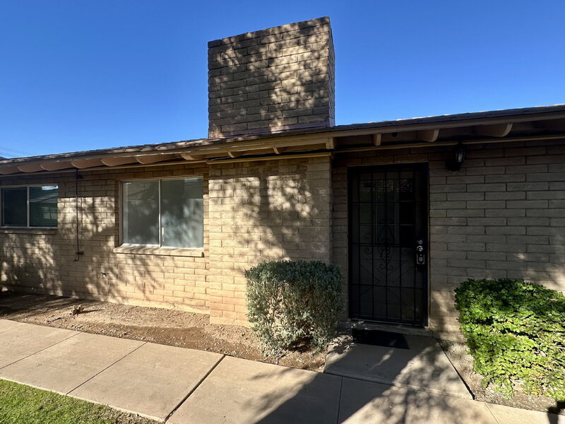 Tempe Condo: 2725 S Rural Rd