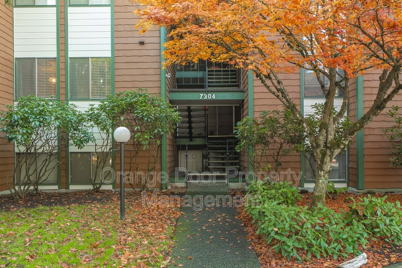 Tacoma Condo: 7304 North Skyview PlaceUnit A103