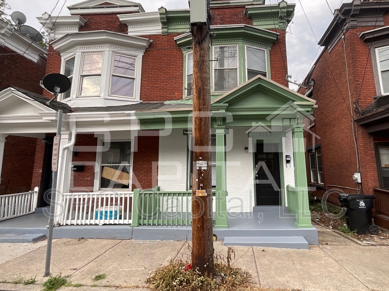 Harrisburg House: 2122 Susquehanna Street