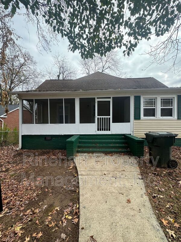 Rock Hill House: 504-A North Confederate Avenue