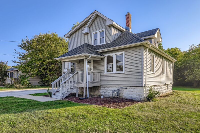 Tinley Park House: 16855 Sayre Avenue