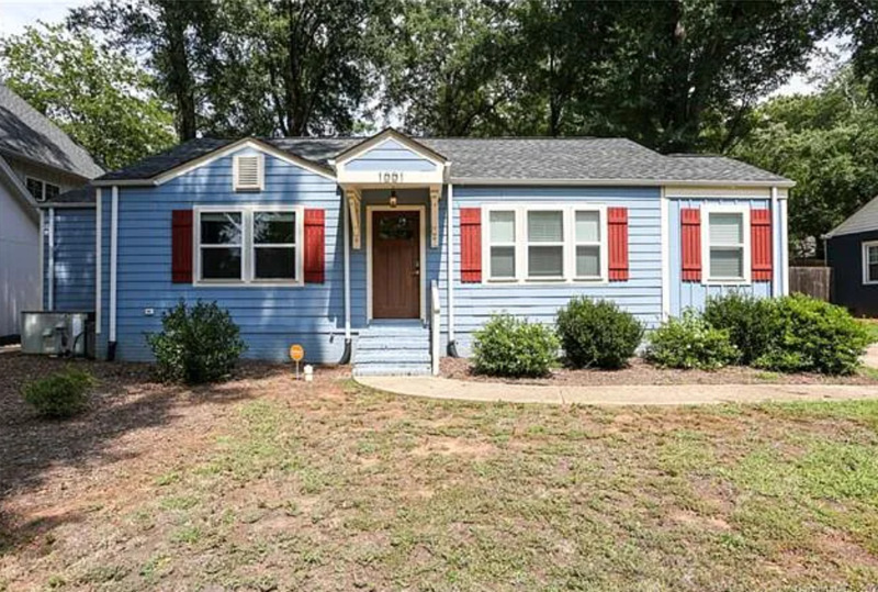 Charlotte House: 1001 Lunsford Place