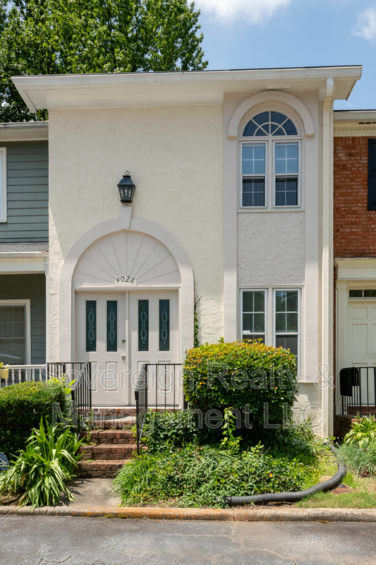 Chamblee House: 4028 Elm St