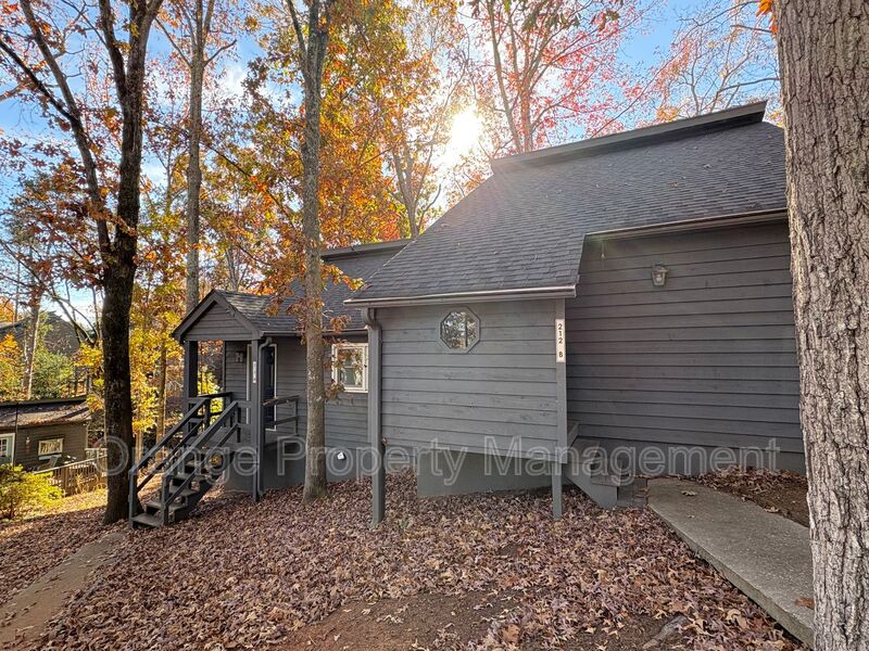 Anderson House: 212 Pelican Way Unit B