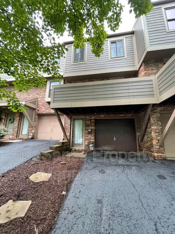 Bethel Park Townhome: 604 Arkwood Drive