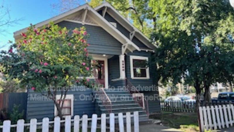 Sacramento House: 2800 F St