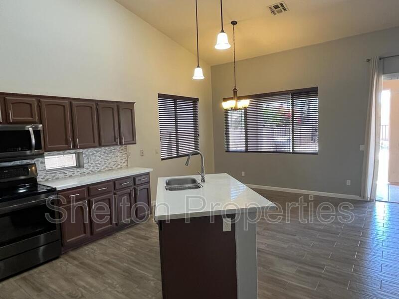 Goodyear House: 13139 W Granada Rd