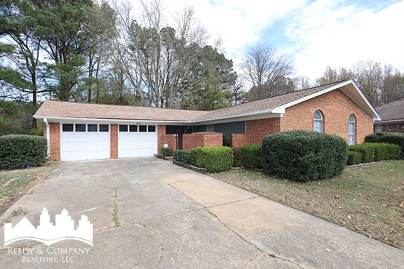 Bartlett House: 3234 Lichen Dr