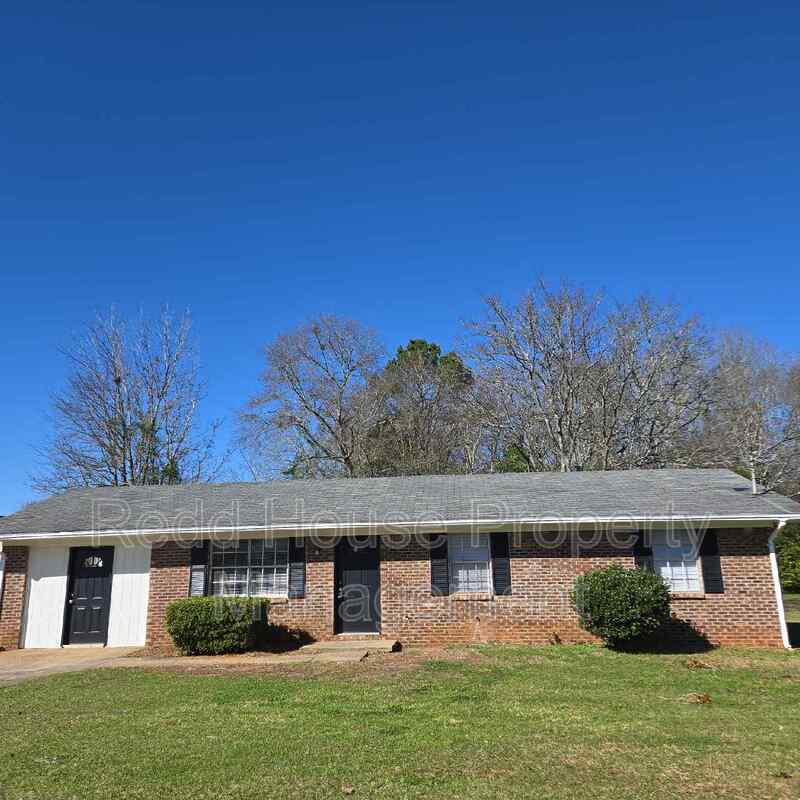 Enterprise House: 103 Sherwin Street