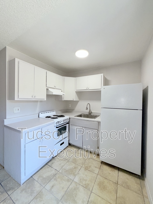 Tucson Condo: 3810 East Monte Vista Drive - 108
