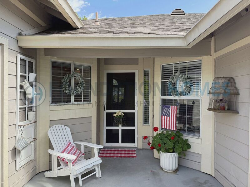 Novato House: 38 Bridle Path Ln