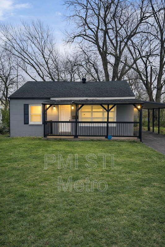 Saint Ann House: 3678 Elsa Ave