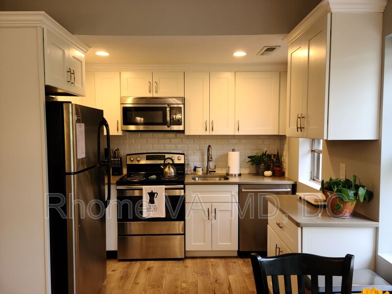 Arlington Condo: 1720 N Queens Lane