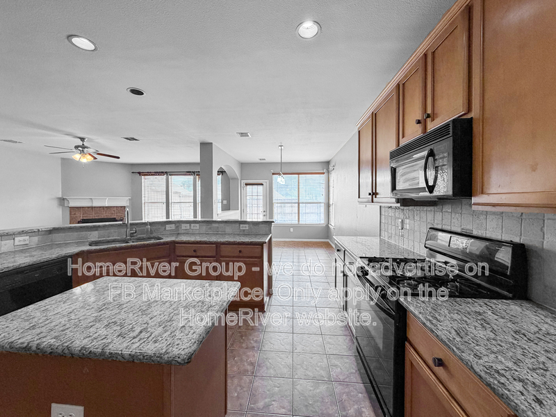 Frisco House: 9715 Madison Dr
