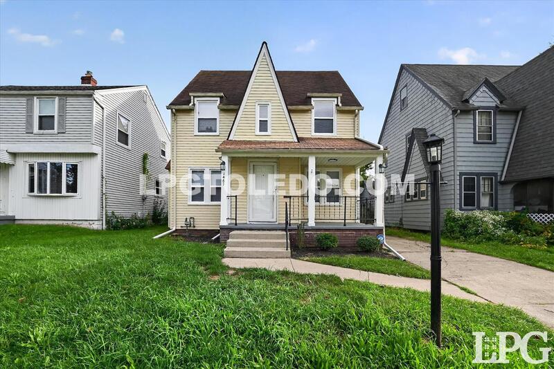 Toledo House: 1467 Craigwood Rd.
