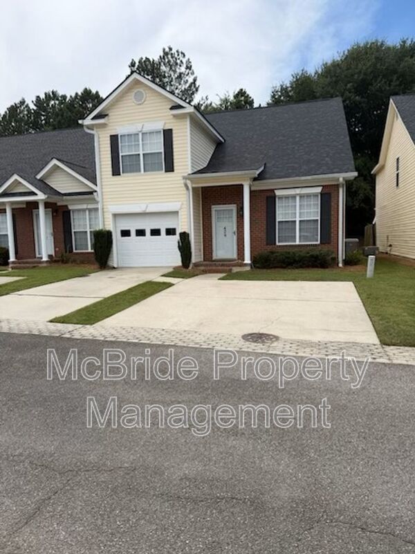 Evans House: 429 Snead Way