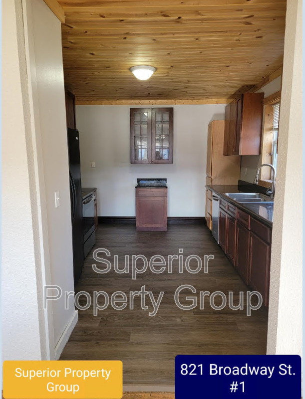 Wisconsin Dells Condo: 821 Broadway Ave