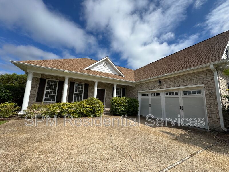 Leland House: 1011 Ginger Lily Way