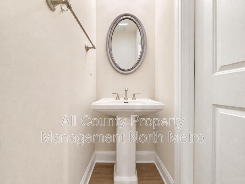 Main Rental Photo 6