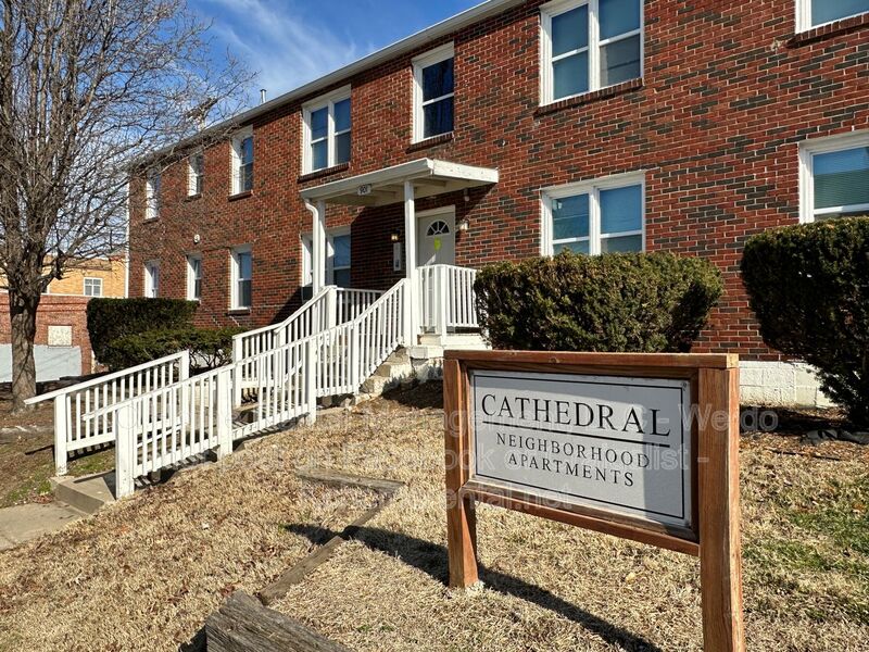 Kansas City Condo: 901 N 16 St