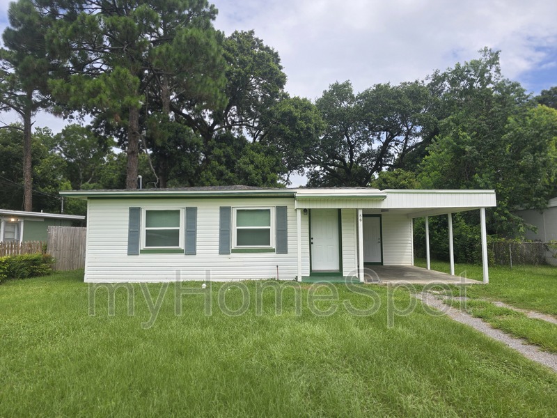 Pensacola House: 56 Norwood Dr