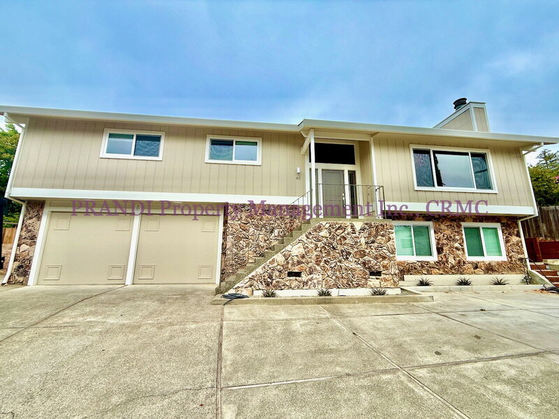 Novato House: 85 Jackson Drive