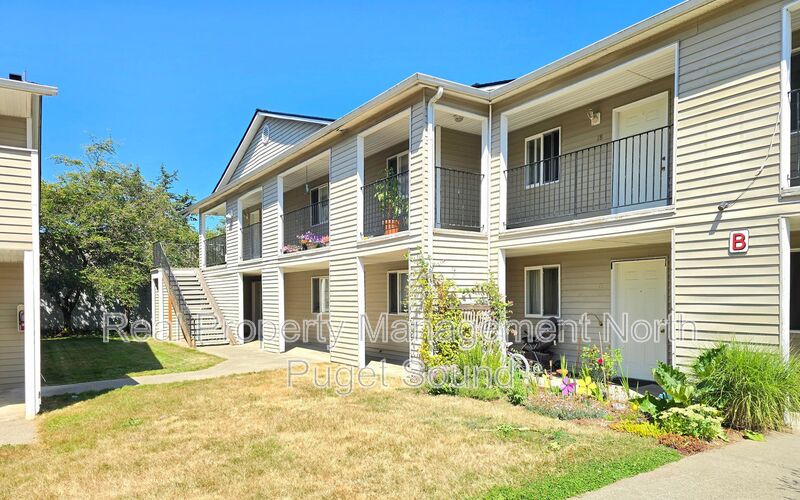 Marysville Condo: 4505 100th St. NE