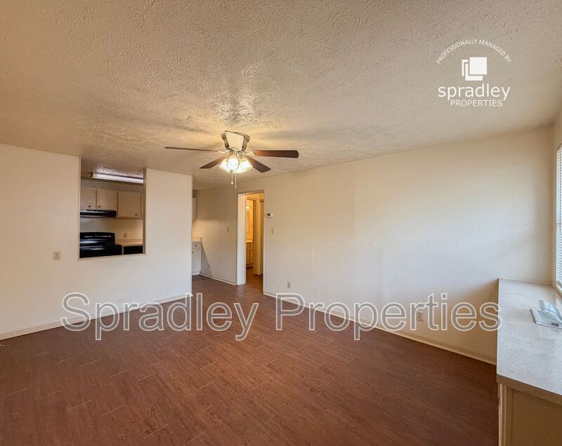 Temple Condo: 608 John Paul Jones Dr, Apt #168