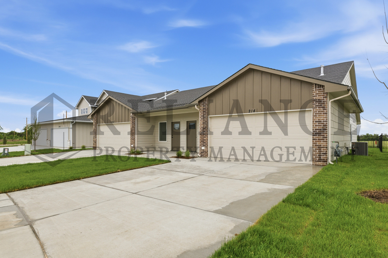 Goddard Condo: 214 N Gowen St