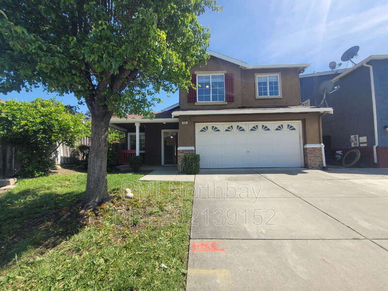 Suisun City House: 239 Brookside Dr