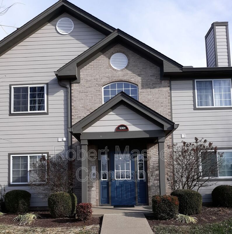 Louisville Condo: 5301 Pacer Lane