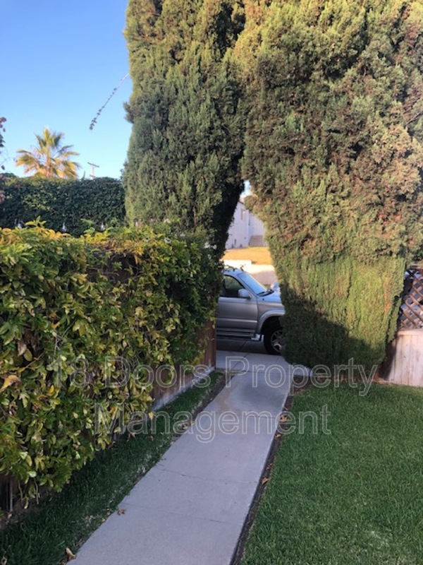 San Diego Condo: 4556 55th Street