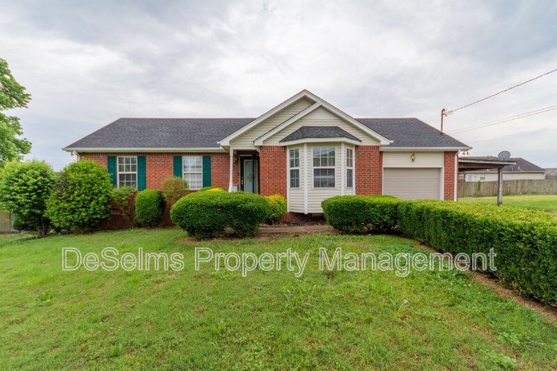 Smyrna House: 1009 Norwood Ct