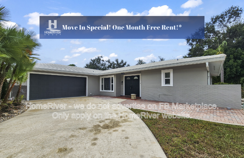 Sarasota House: 1838 Brookhaven Dr