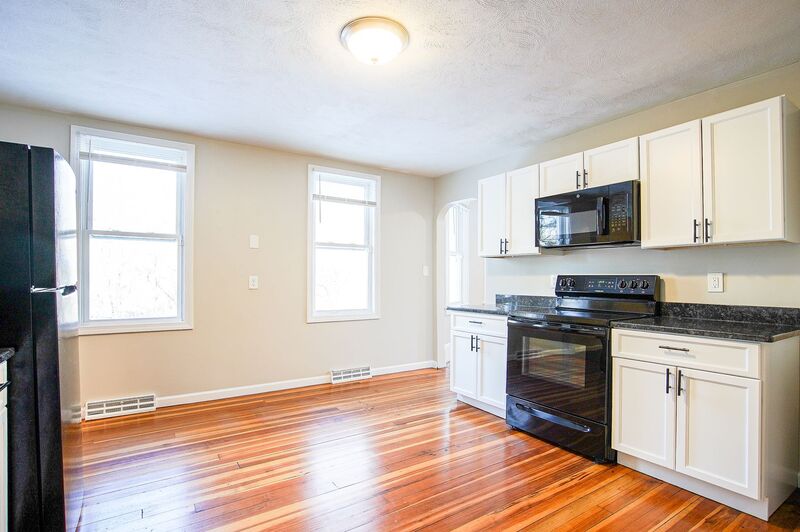 Agawam Condo: 10-12 River Street